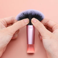 Mini Travel Makeup Brush Set™